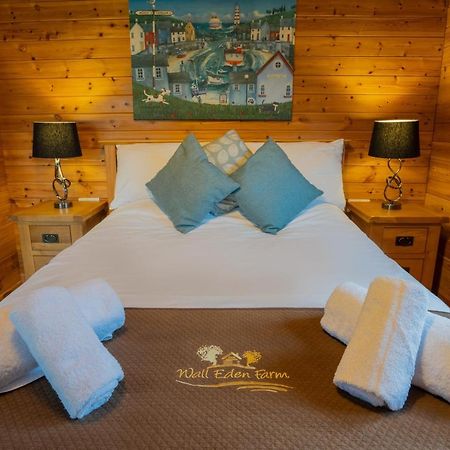 Wall Eden Farm - Luxury Log Cabins And Glamping Highbridge Exterior foto