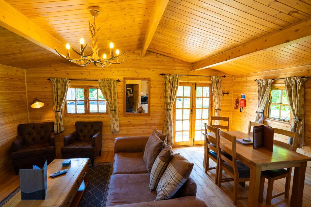 Wall Eden Farm - Luxury Log Cabins And Glamping Highbridge Exterior foto