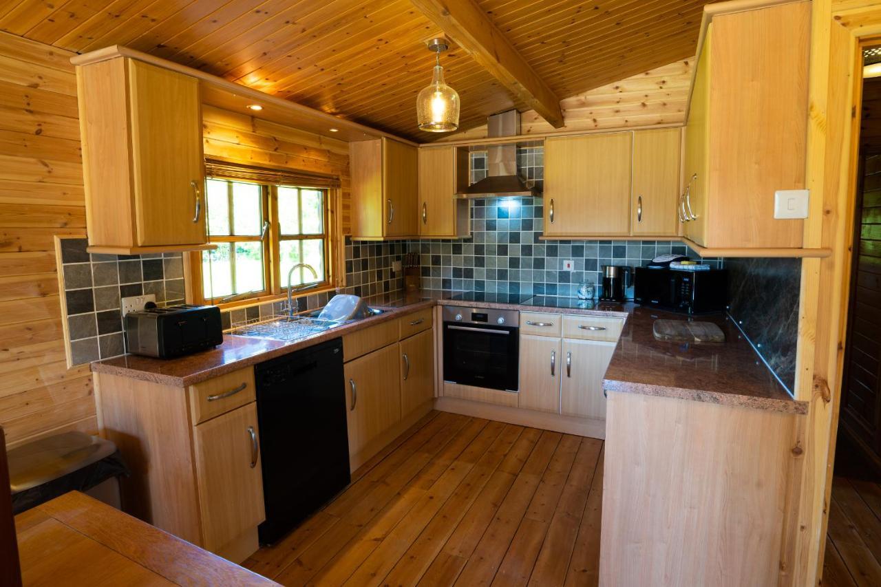Wall Eden Farm - Luxury Log Cabins And Glamping Highbridge Exterior foto