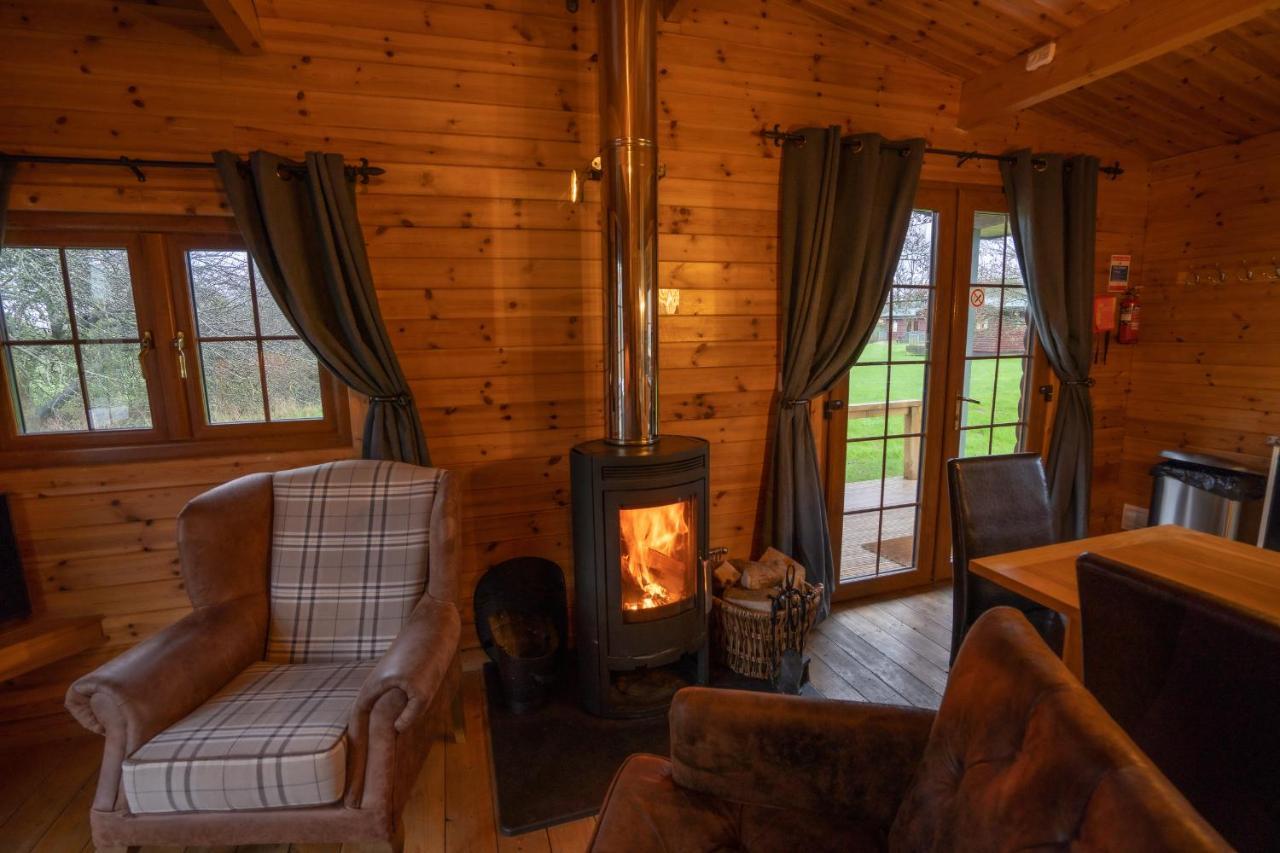 Wall Eden Farm - Luxury Log Cabins And Glamping Highbridge Exterior foto