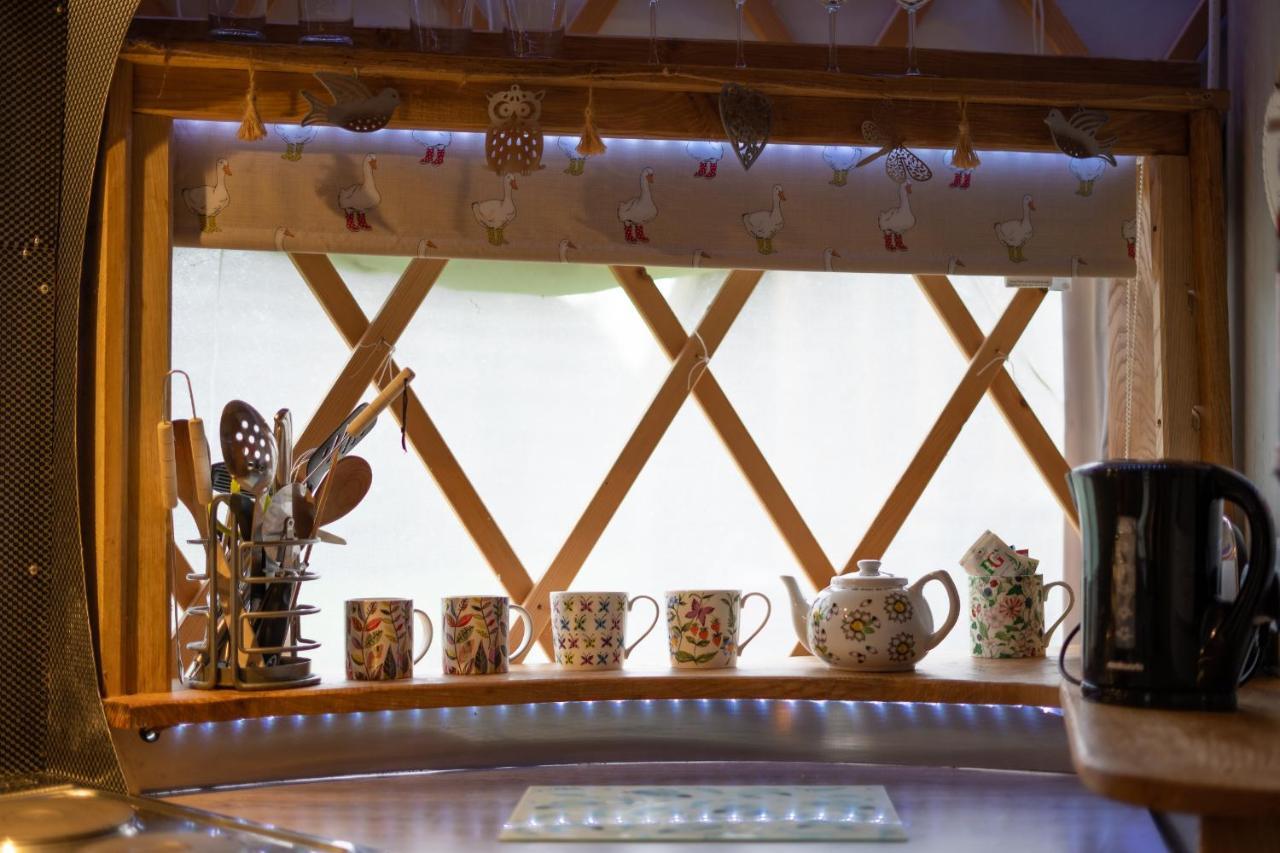 Wall Eden Farm - Luxury Log Cabins And Glamping Highbridge Exterior foto